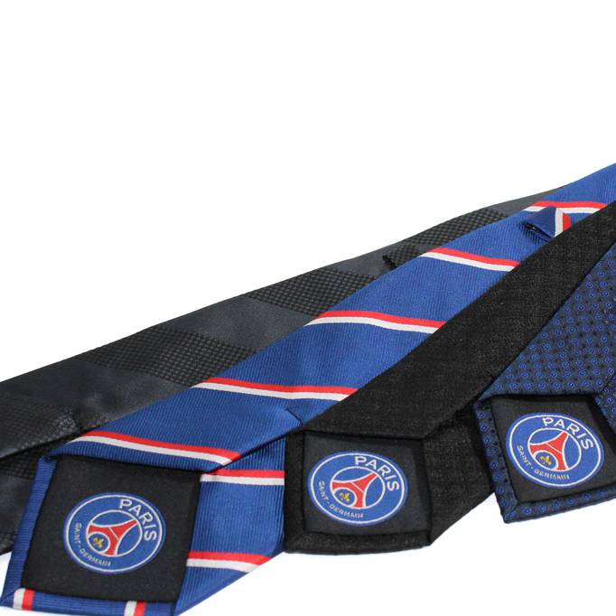 Custom promotional tie for brand identity